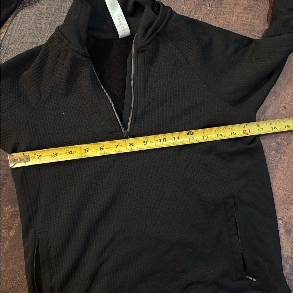 Lululemon Engineered Warmth Half Zip Black
Merino Wool Blend Pullover Size 6 - Picture 8 of 8